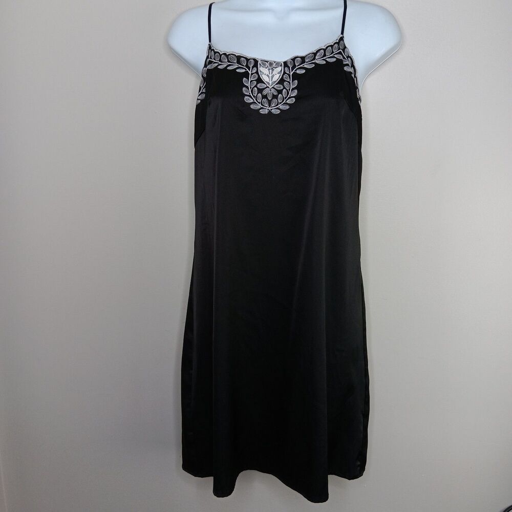 Aqua Bloomingdales Slip Dress Women's Size Small Black Baby Doll Romantic NWT